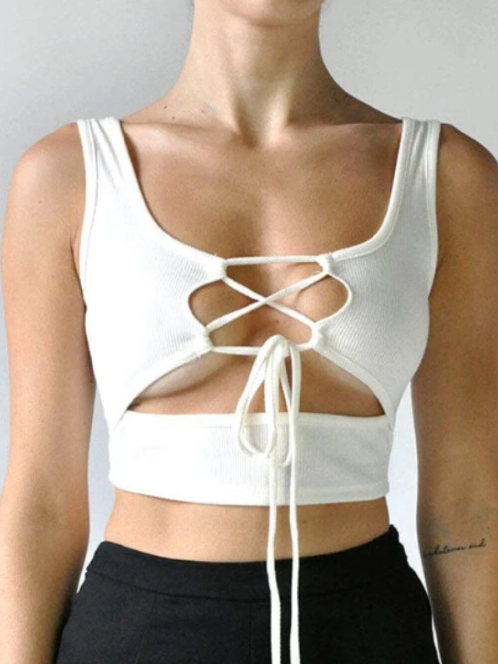 Sullen Lace Up Tank - M